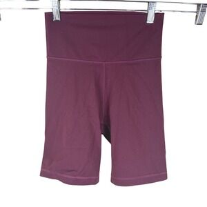 Aritzia TNA Bike Shorts Size Small Burgundy Activewear Outdoor Travel Stretch